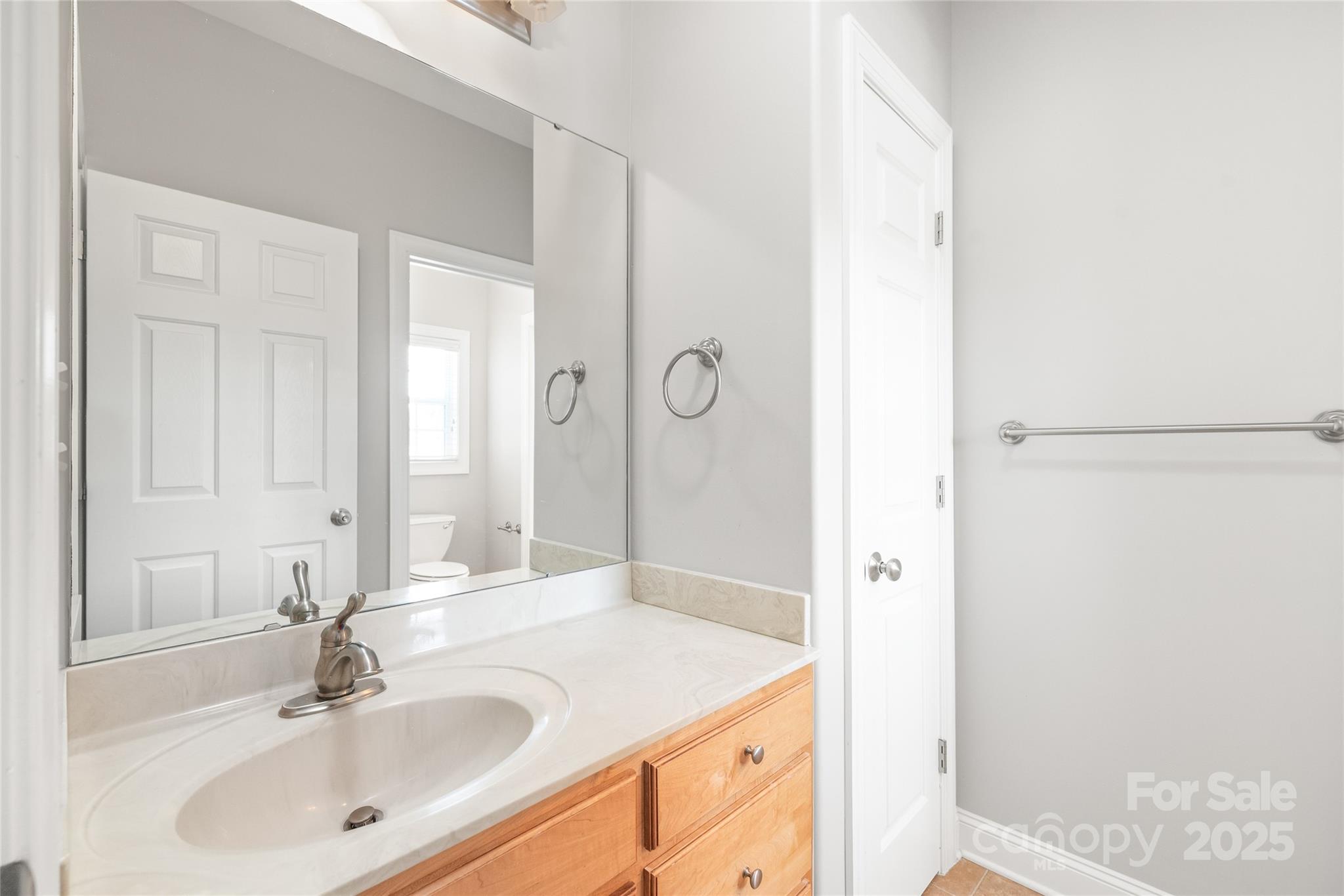 Locust Valley - Residential