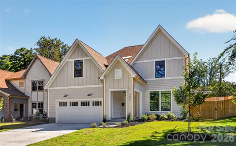 Photo of 4809 Currituck Drive, Charlotte, NC 28210 (MLS # 4427425)