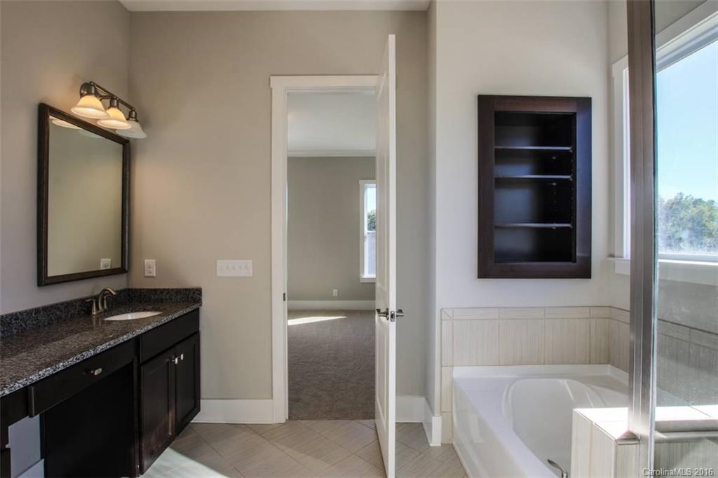 Rockridge Point - Residential