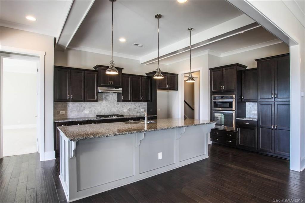 Rockridge Point - Residential