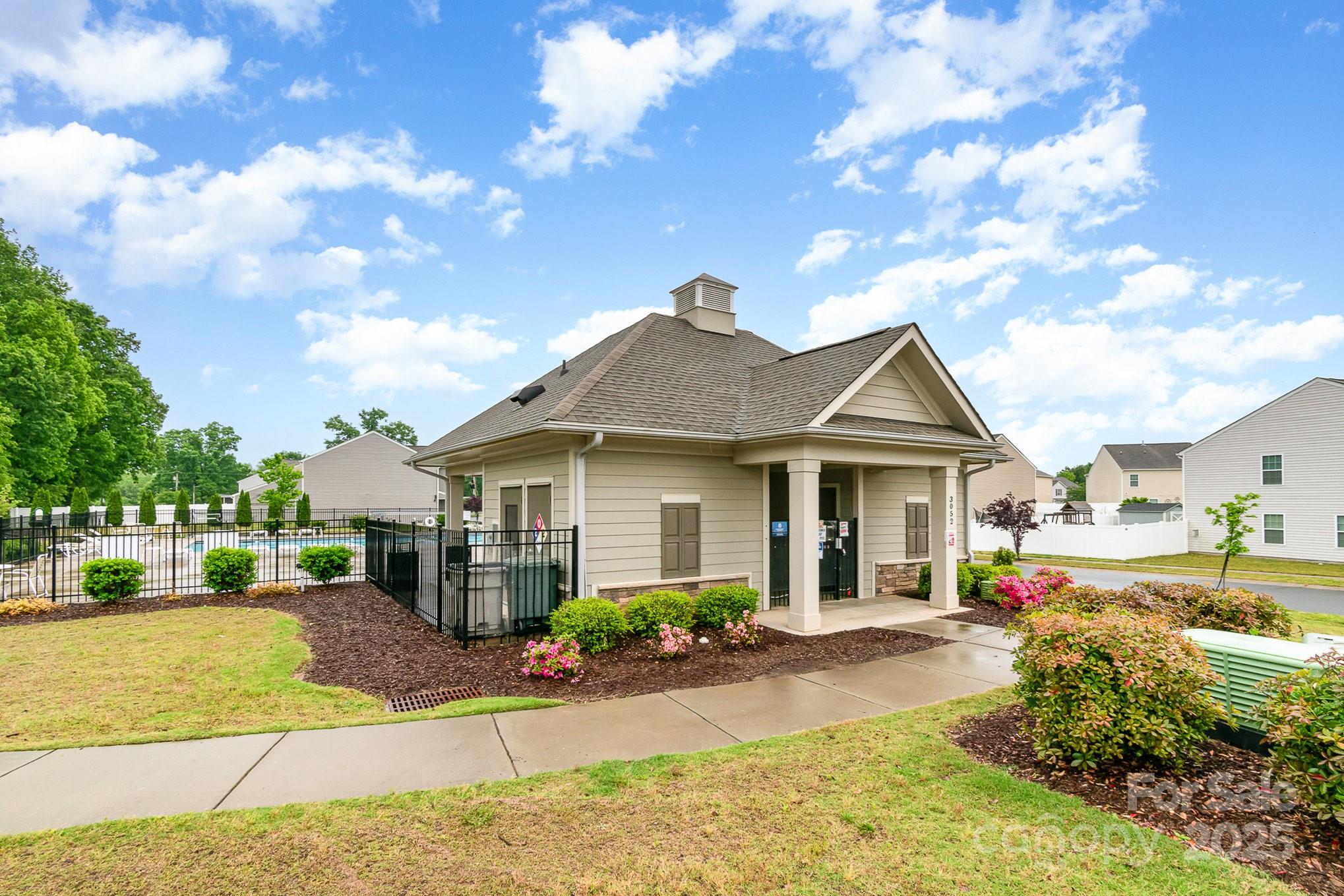 Apple Creek Village - Residential