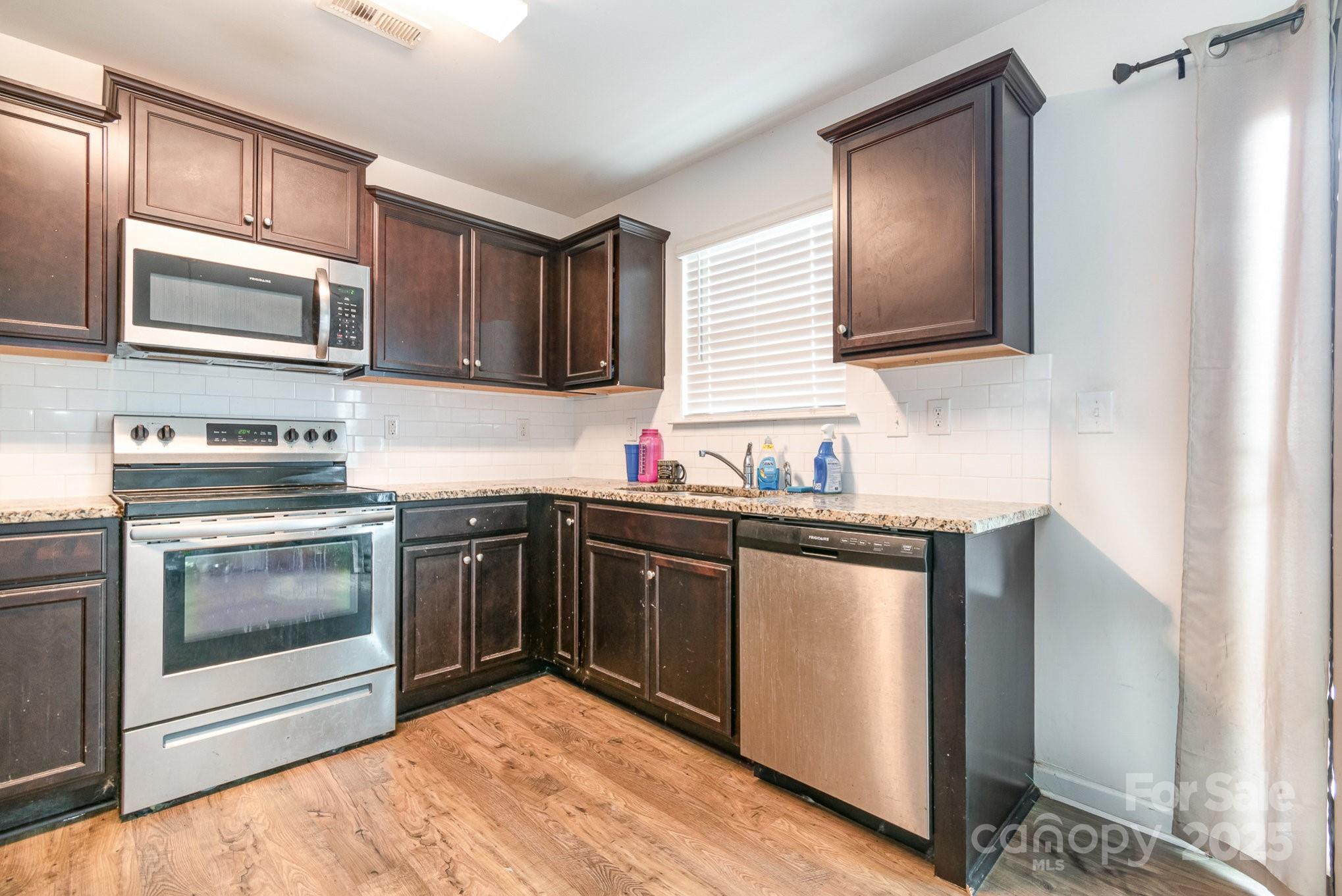 Apple Creek Village - Residential