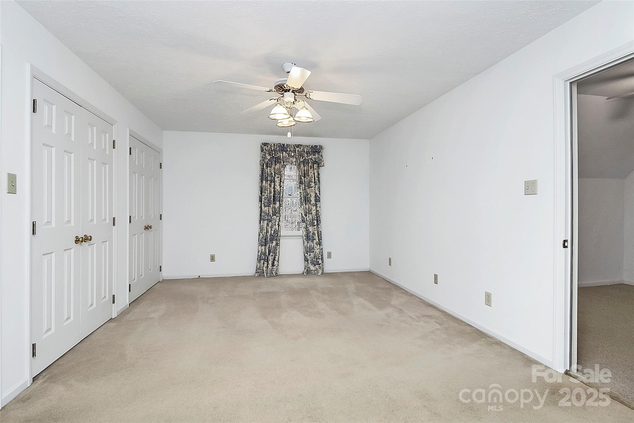 Oakhurst - Residential