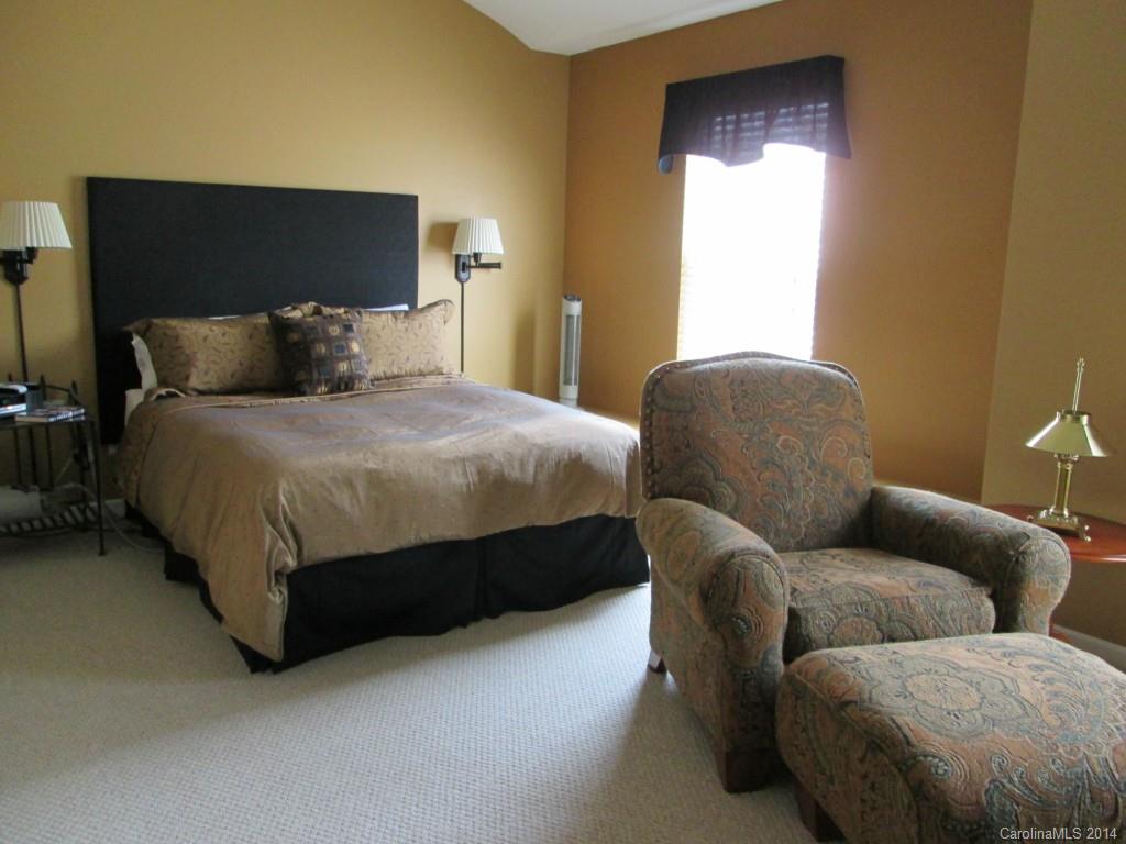 Lexington Commons - Residential