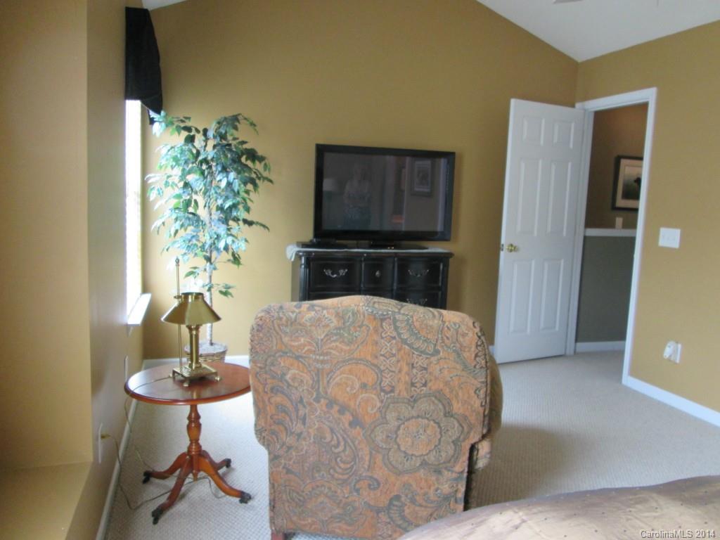 Lexington Commons - Residential