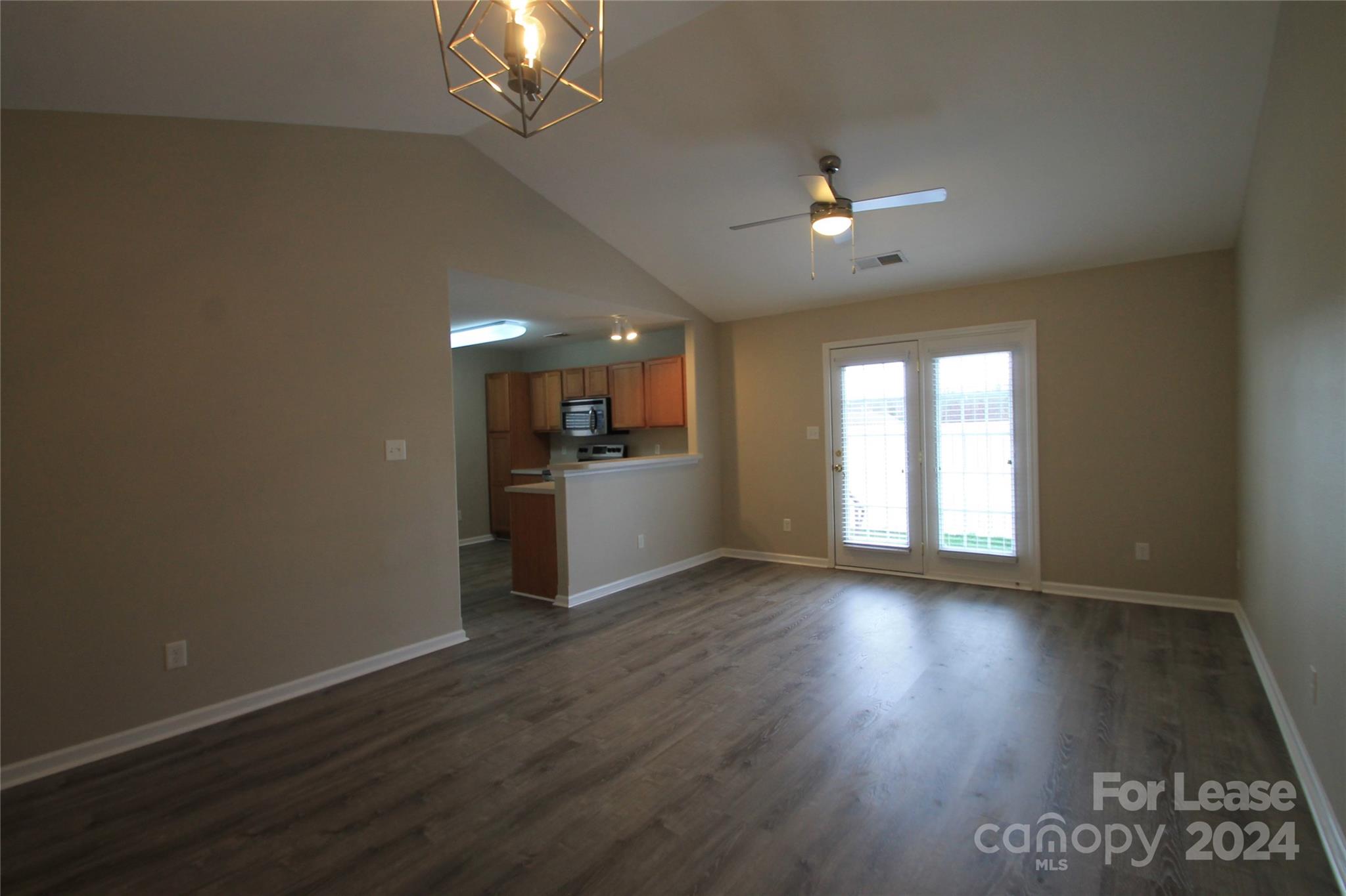 Arlington - Residential Lease