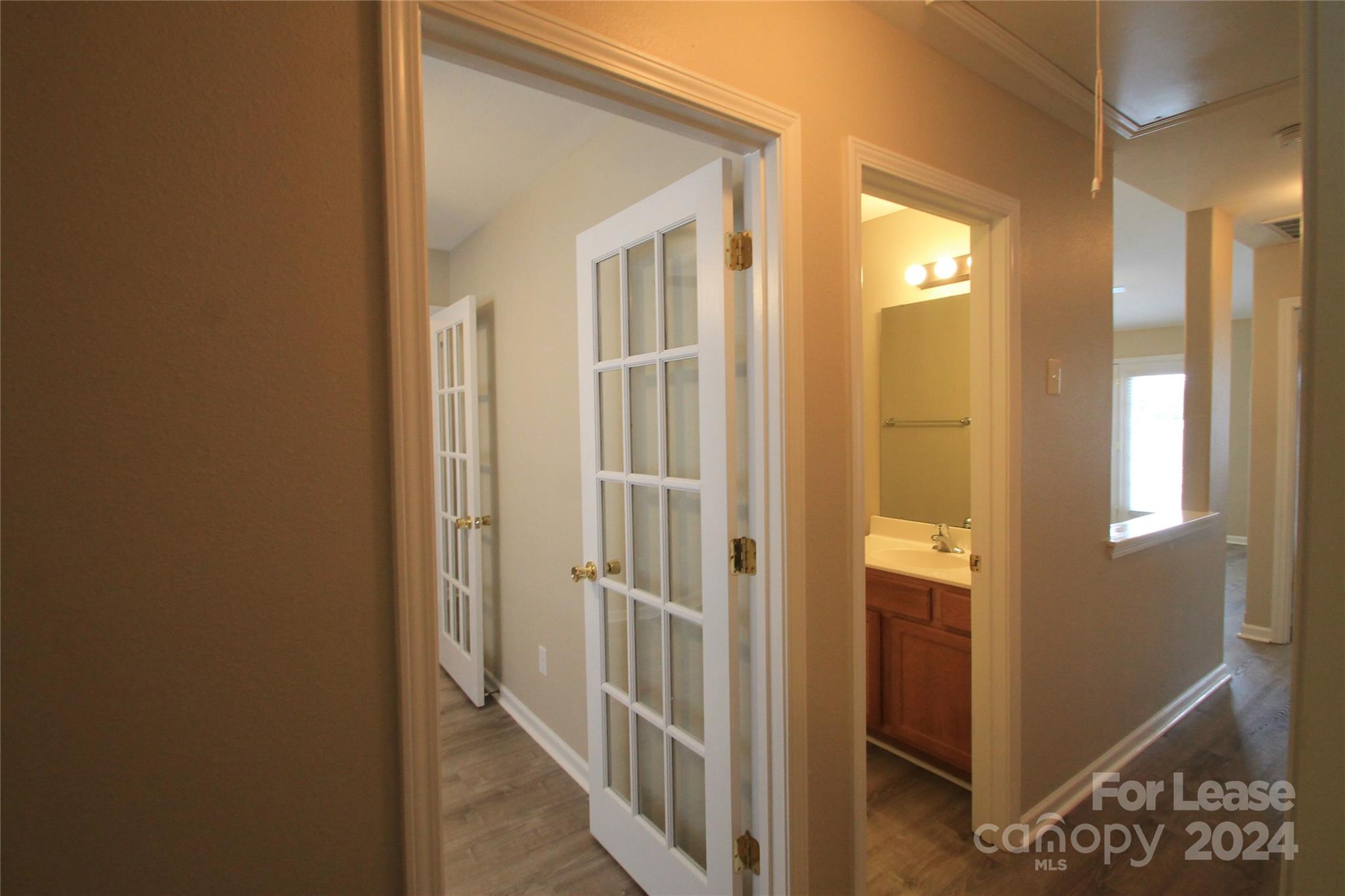 Arlington - Residential Lease