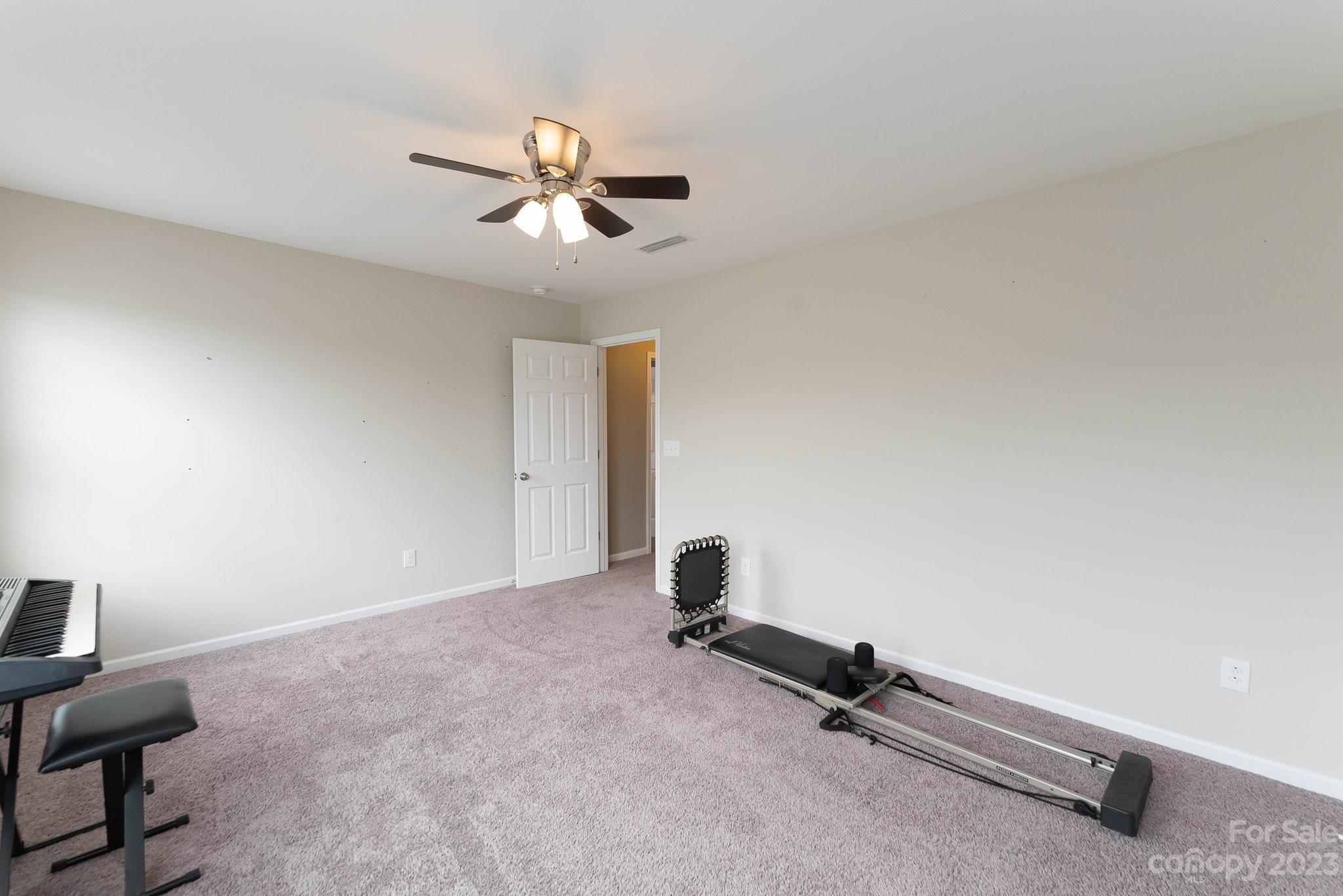 Newport Lakes - Residential