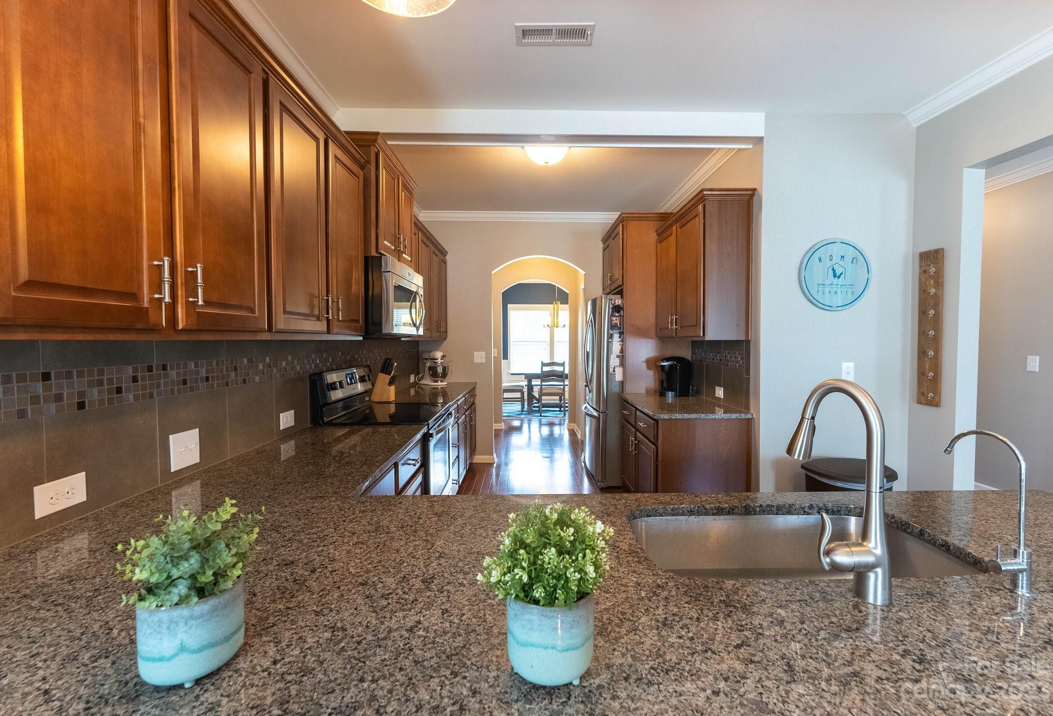 Newport Lakes - Residential