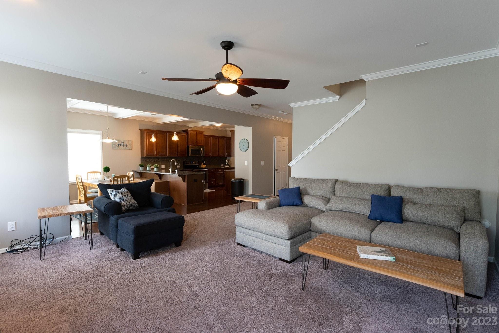 Newport Lakes - Residential