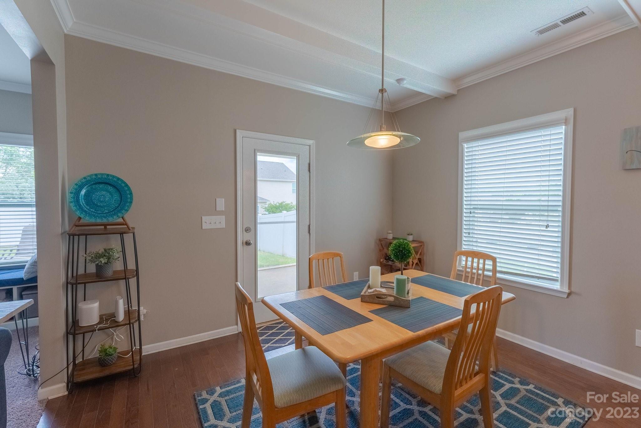 Newport Lakes - Residential