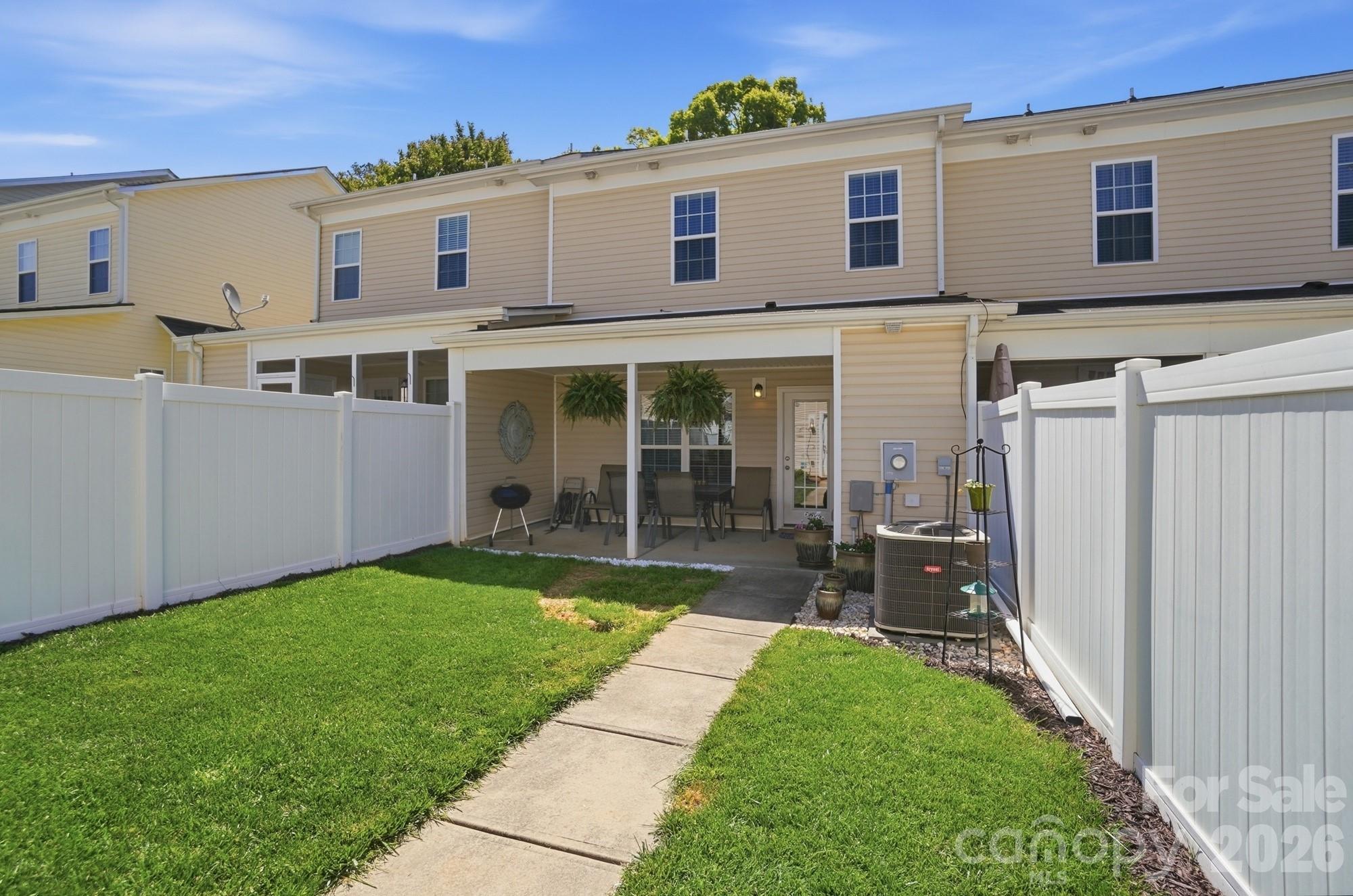 Carrington Ridge - Residential