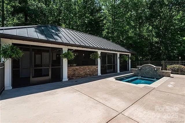 Lakewood - Residential