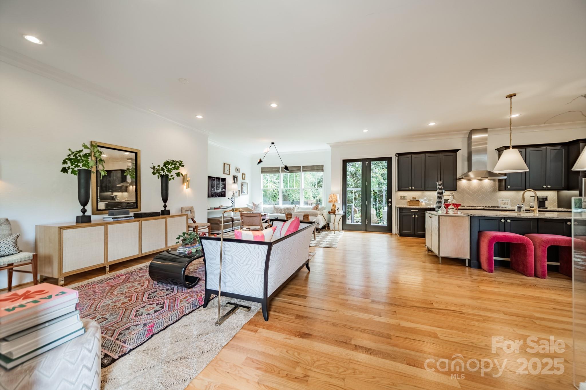 1203 Cedar Lane