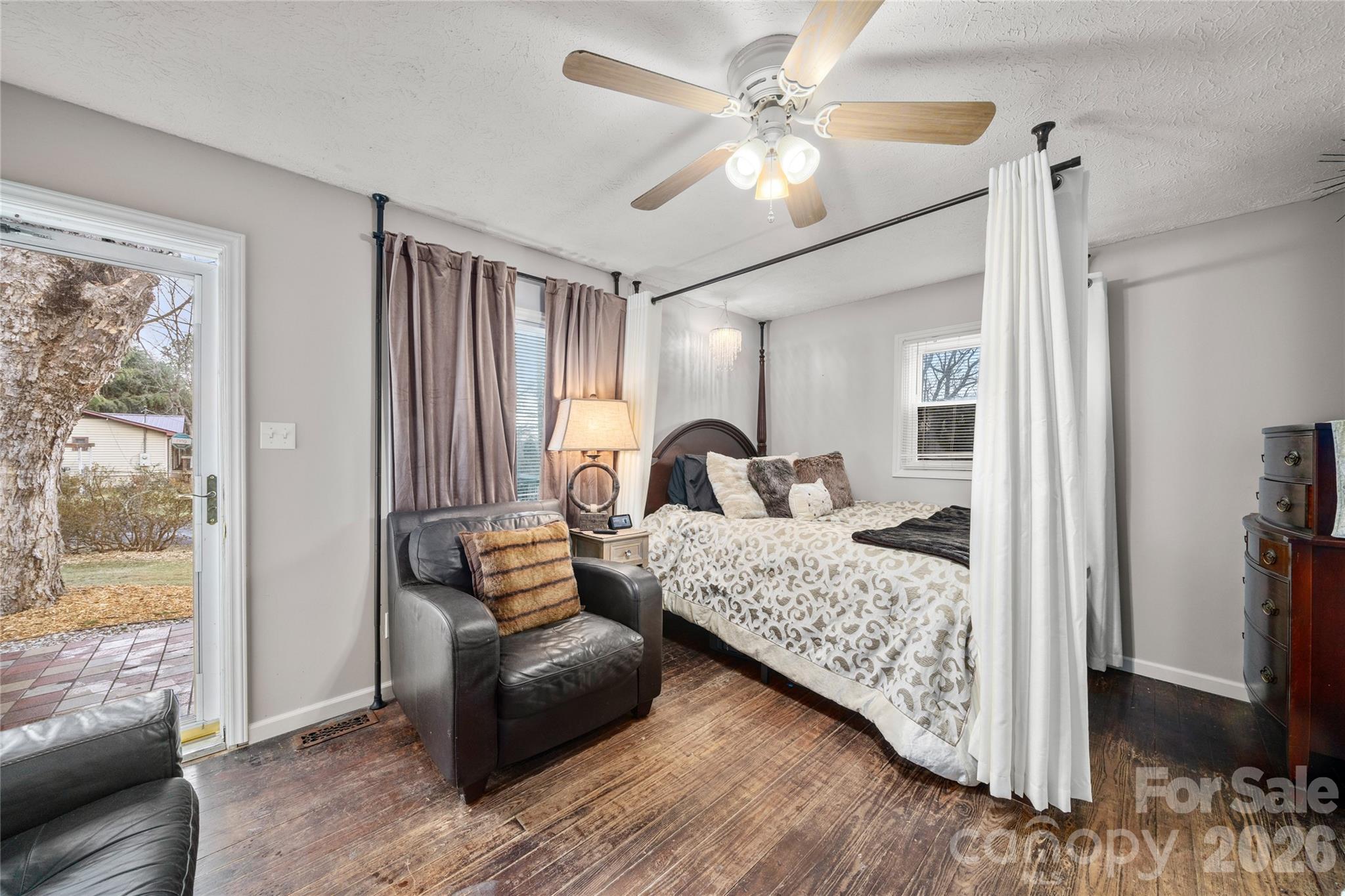 Linda Vista - Residential Income