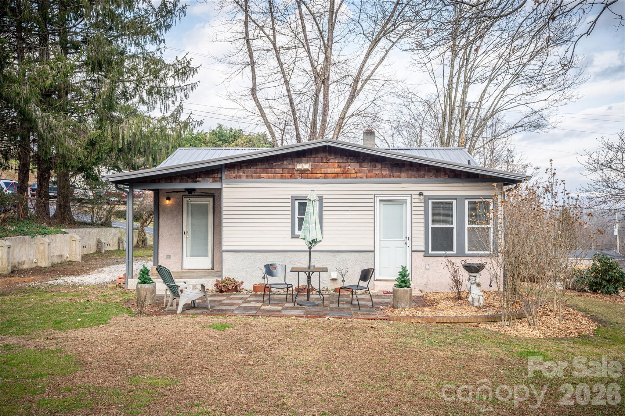 Linda Vista - Residential Income