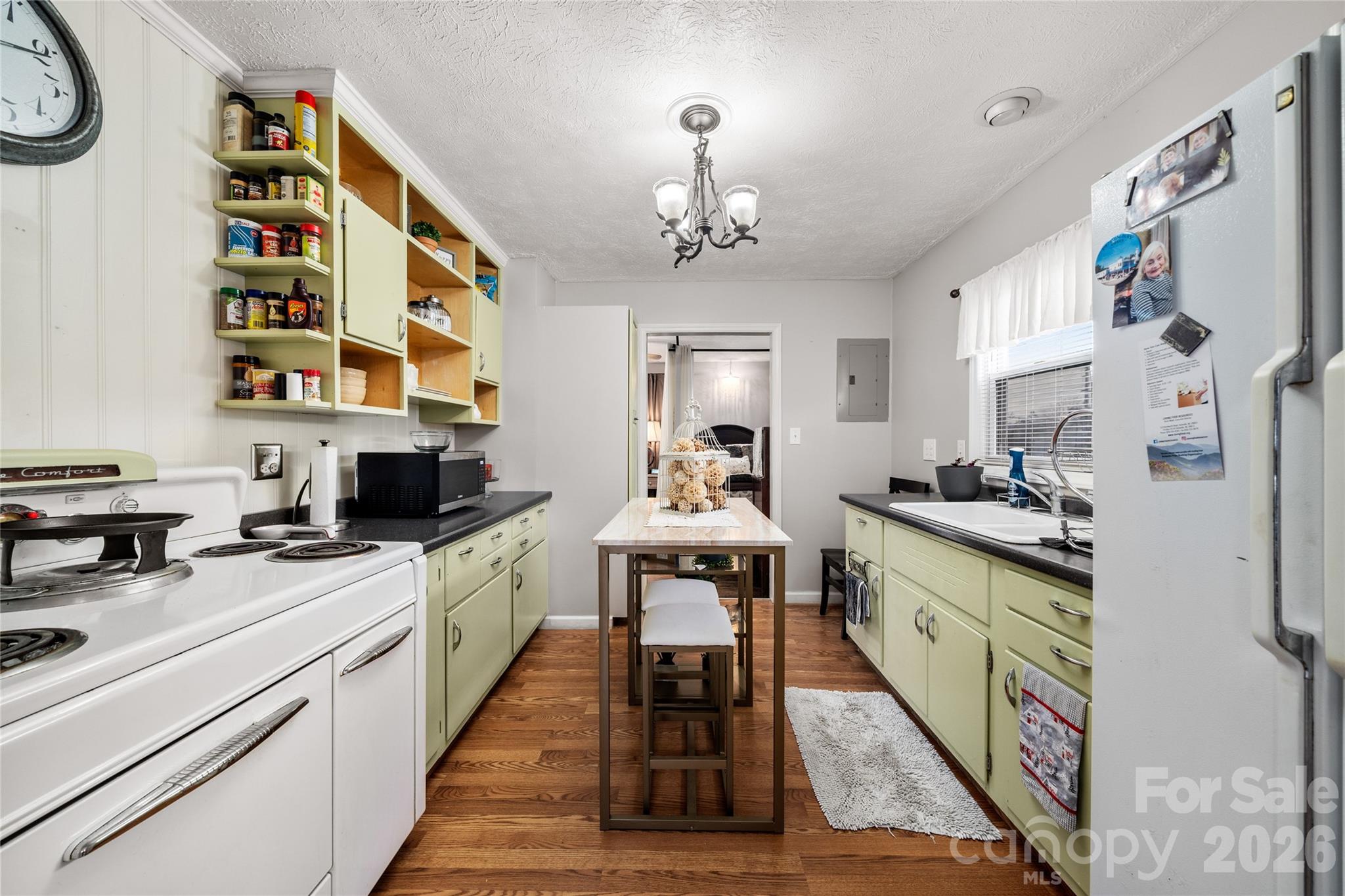 Linda Vista - Residential Income