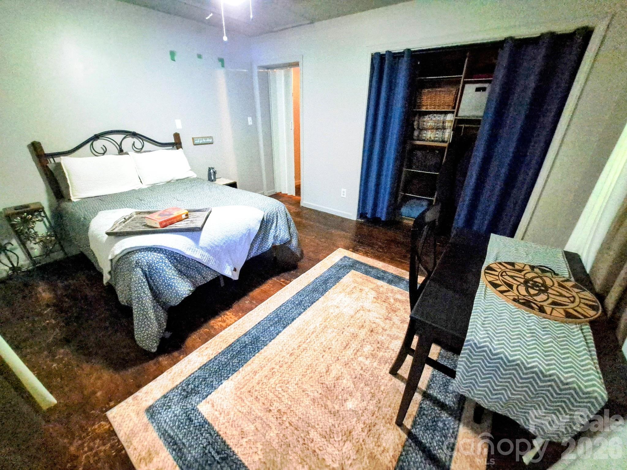 Linda Vista - Residential Income