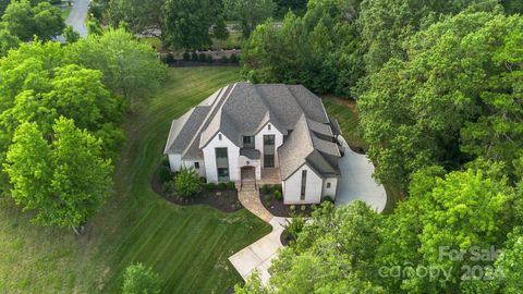 A home in Weddington