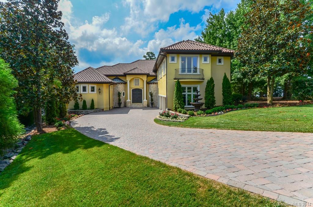 The Peninsula - Residential