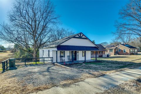 A home in Clover