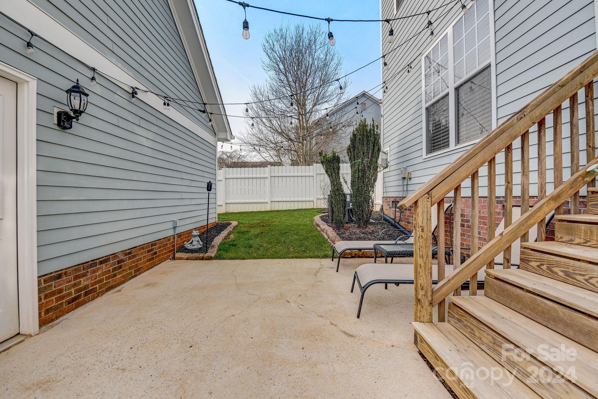 Water Oak - Residential