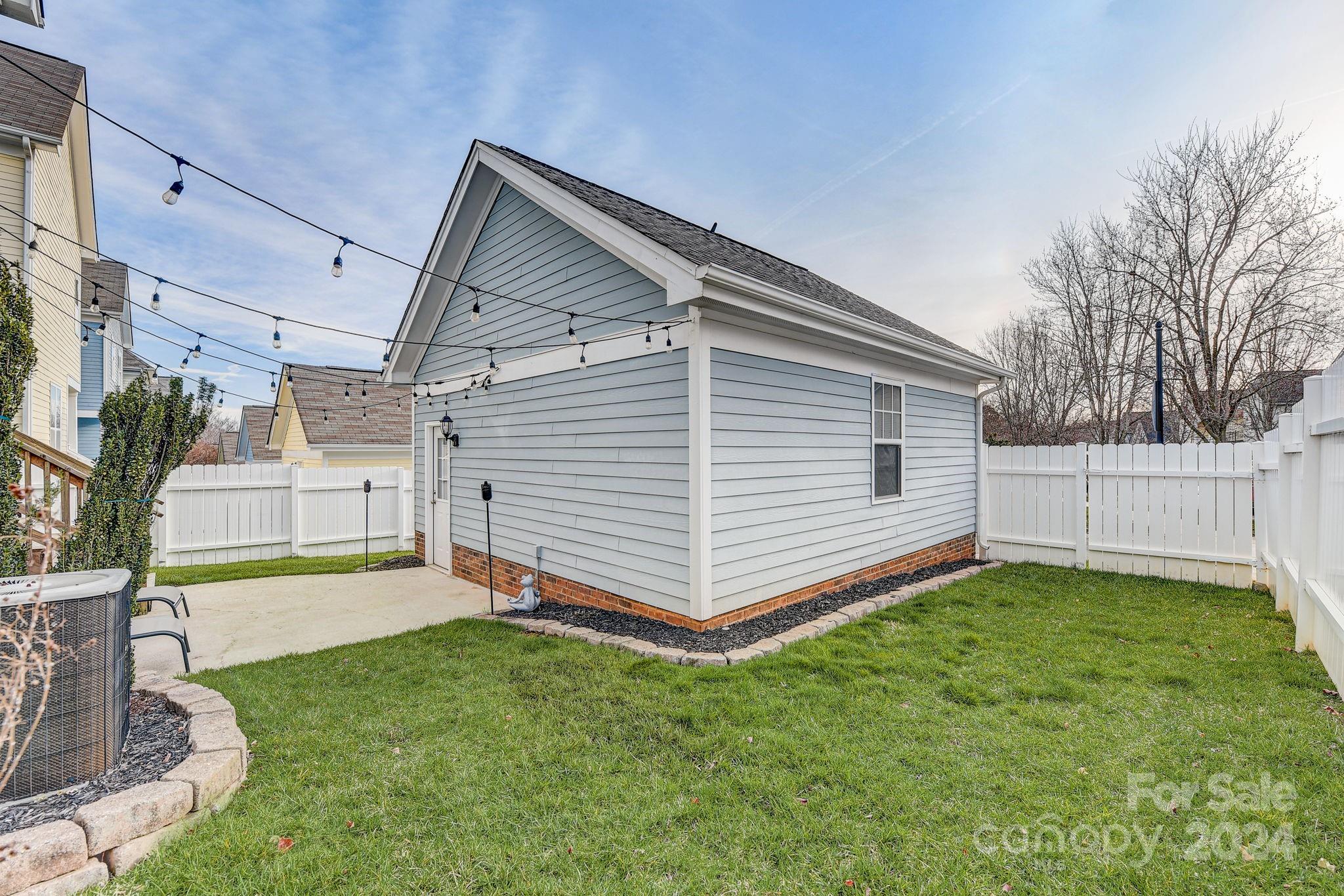 Water Oak - Residential