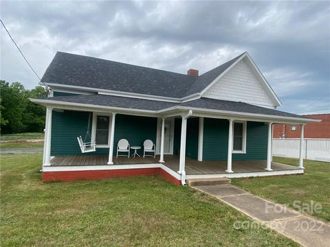 Single Family Residence in Claremont NC 4871 Depot Street.jpg