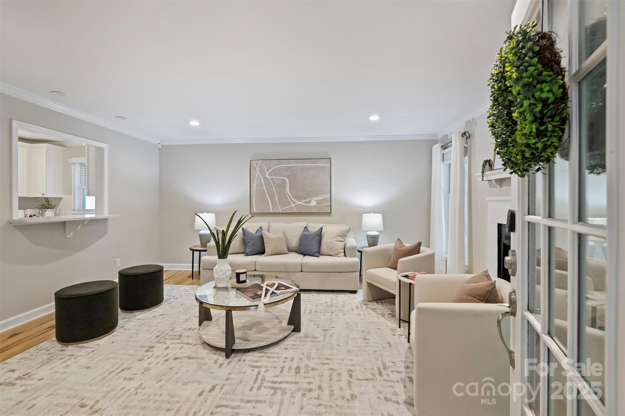 430 Queens Road 712