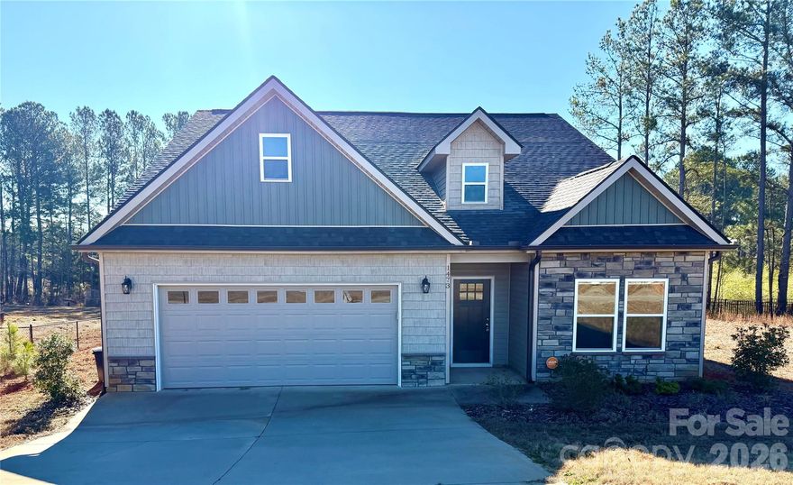 Spacious 3 bed, 2 bath home with high ceilings, large open plan, contently located between Charlotte and Greenville. Home includes, formal dining, 2 pantries, large owners suite. Outside has fenced yard with fire pit. Don't miss out!