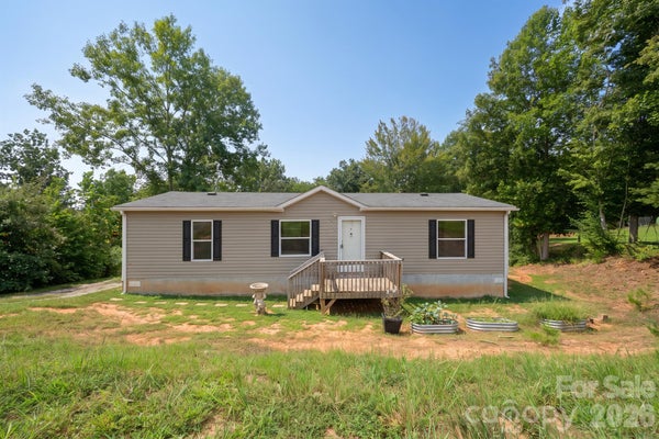 2913 CONNER CIR, MORGANTON, NC 28655 - Image 4d2e3b8dfe87255588ca8a9a02fb5287/3221126371
