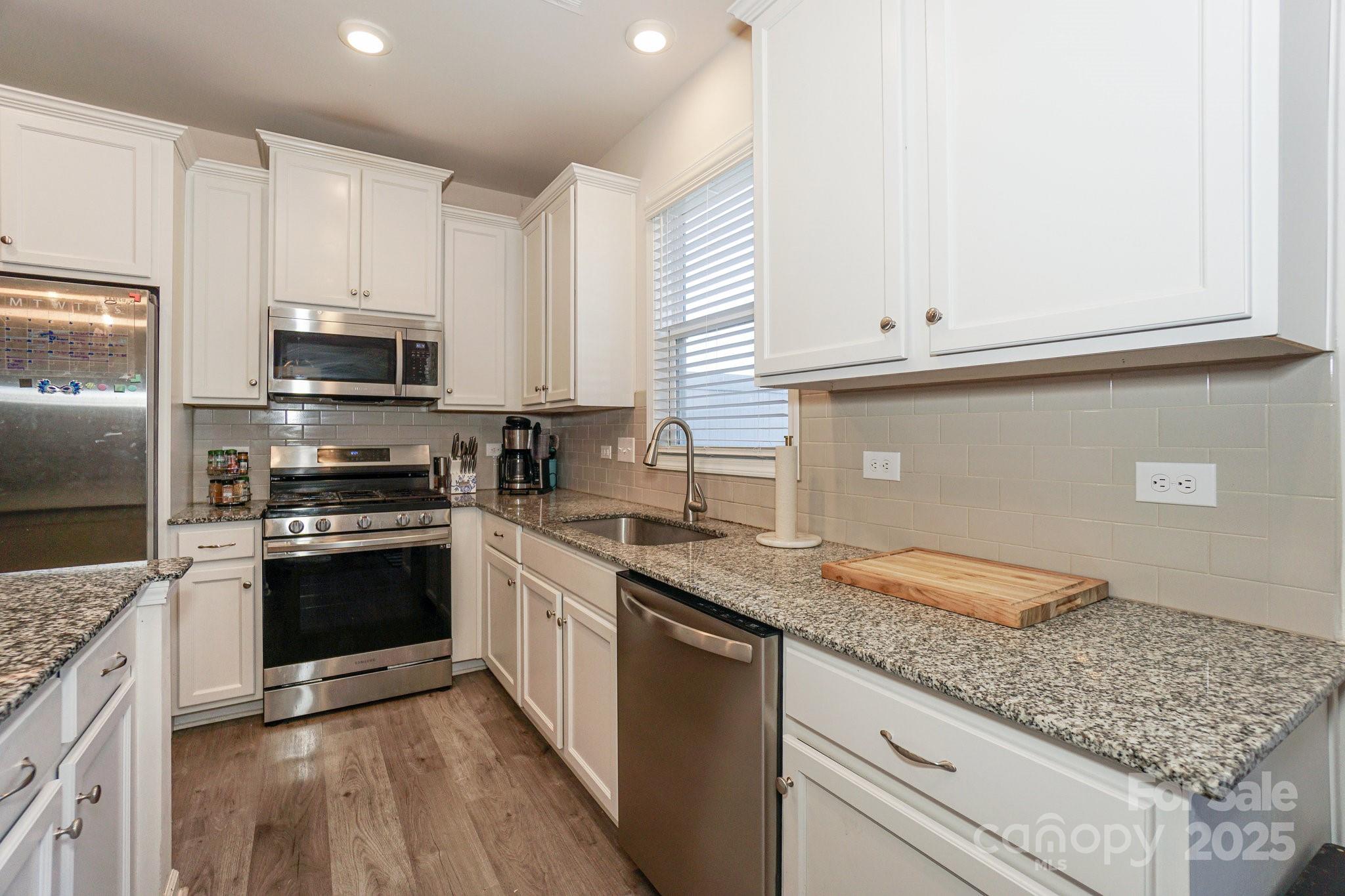 3800 Yorkshire Place