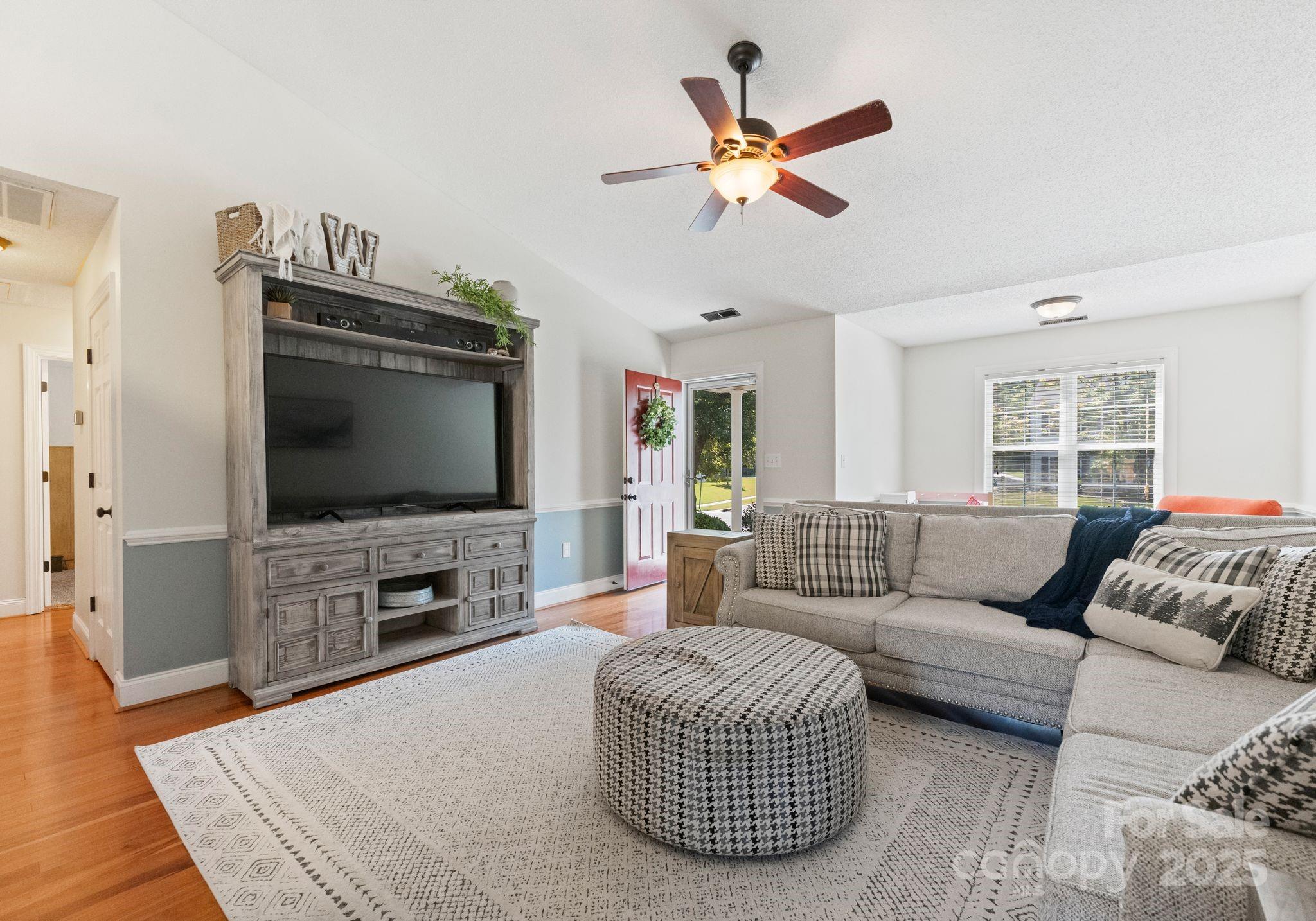 1517 Battle Lane