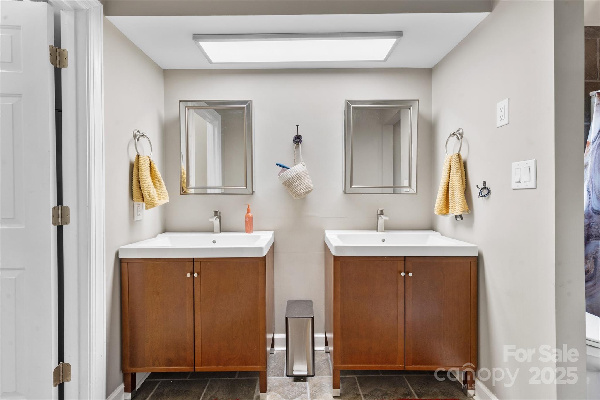 The Yachtsman - Residential