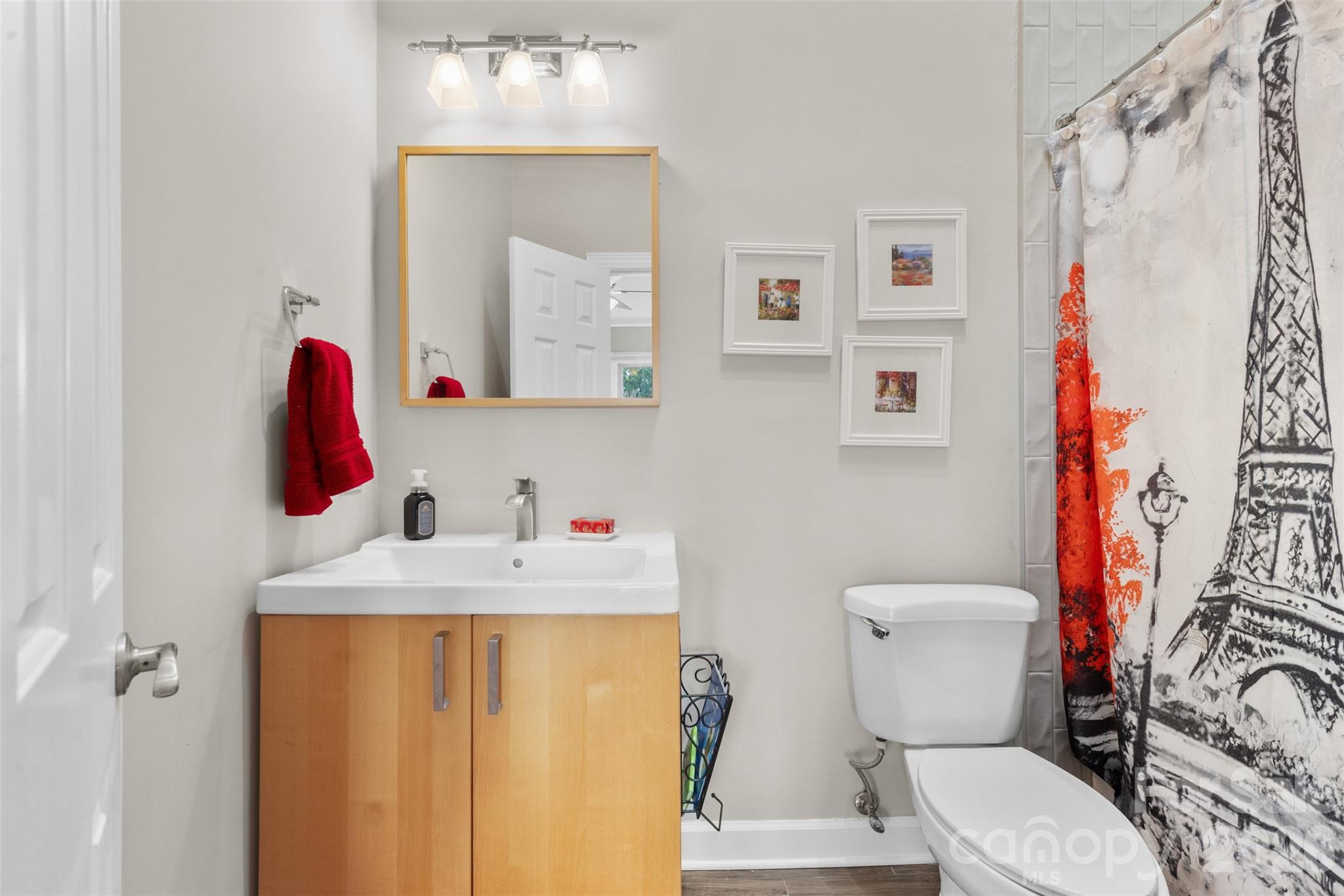 The Yachtsman - Residential