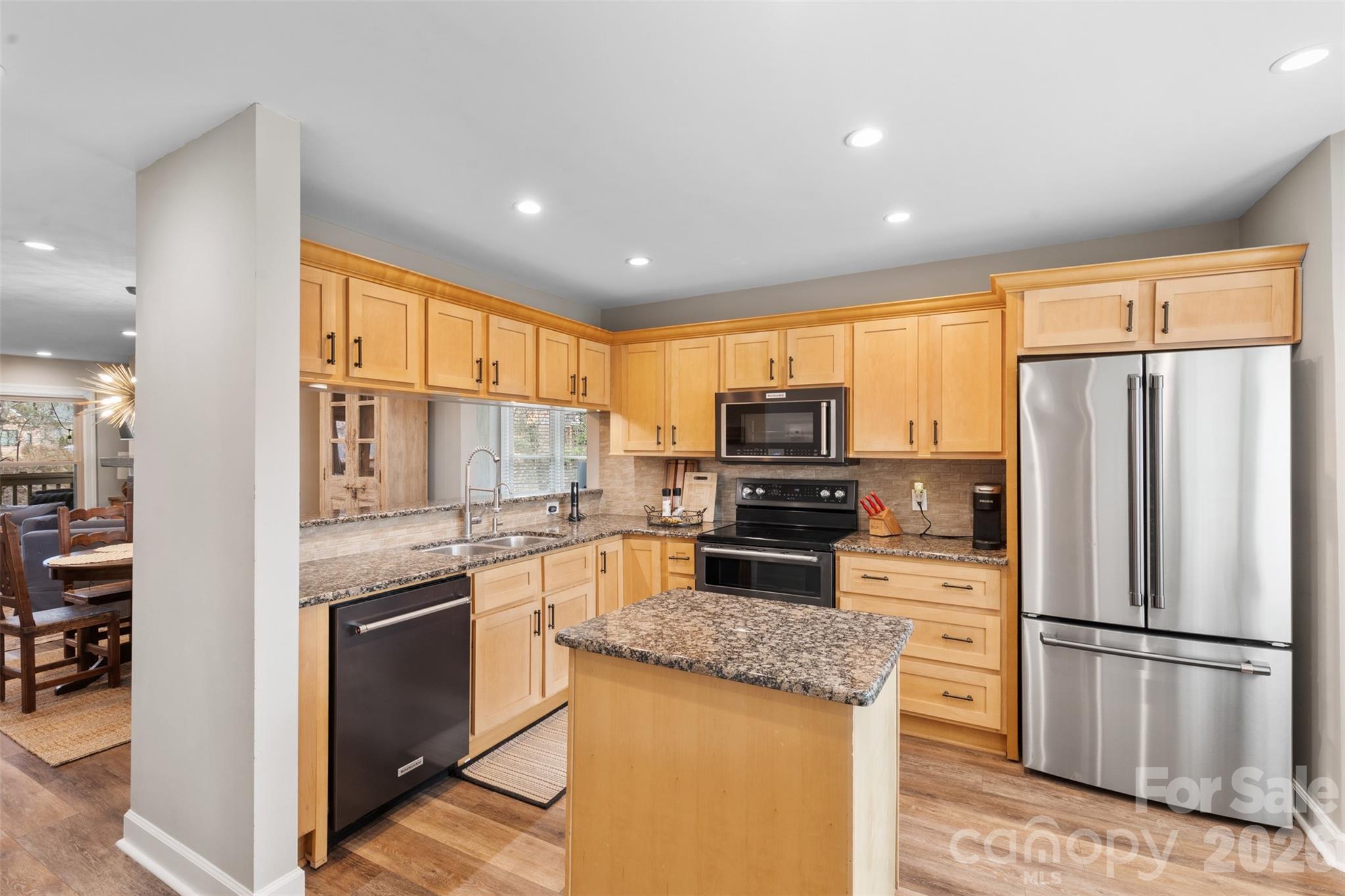 The Yachtsman - Residential