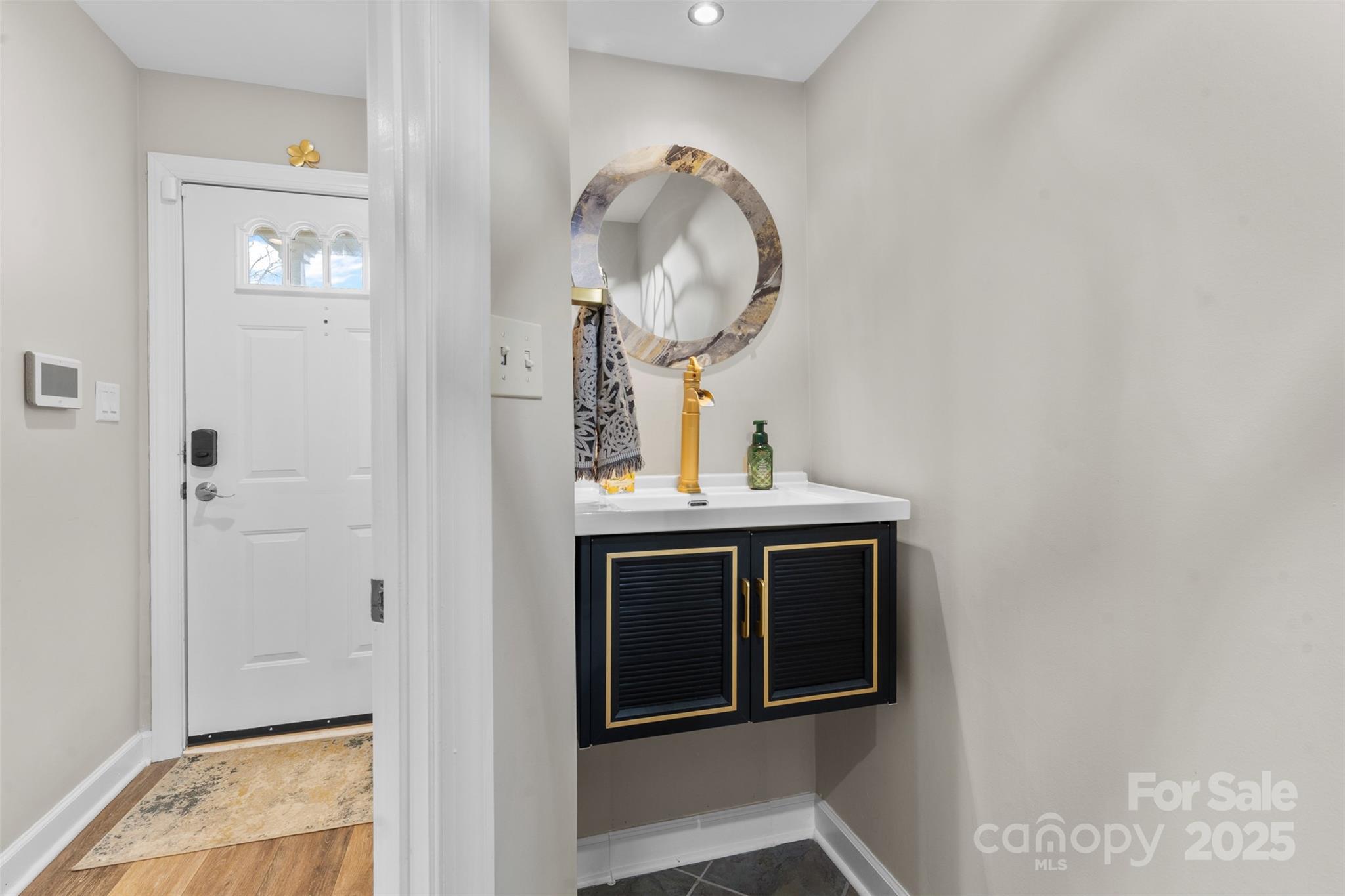 The Yachtsman - Residential