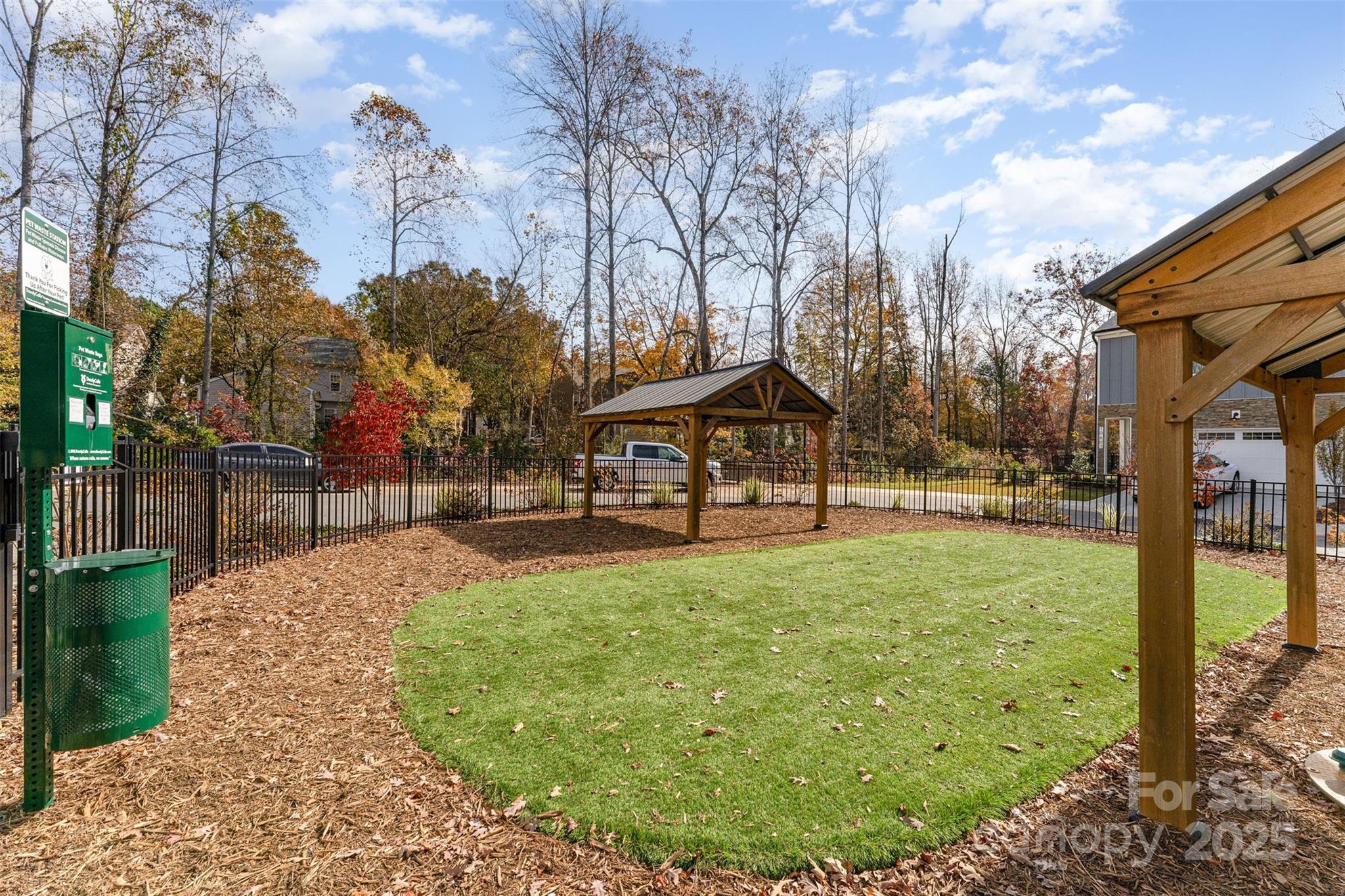 Washam Potts Townhomes - Residential
