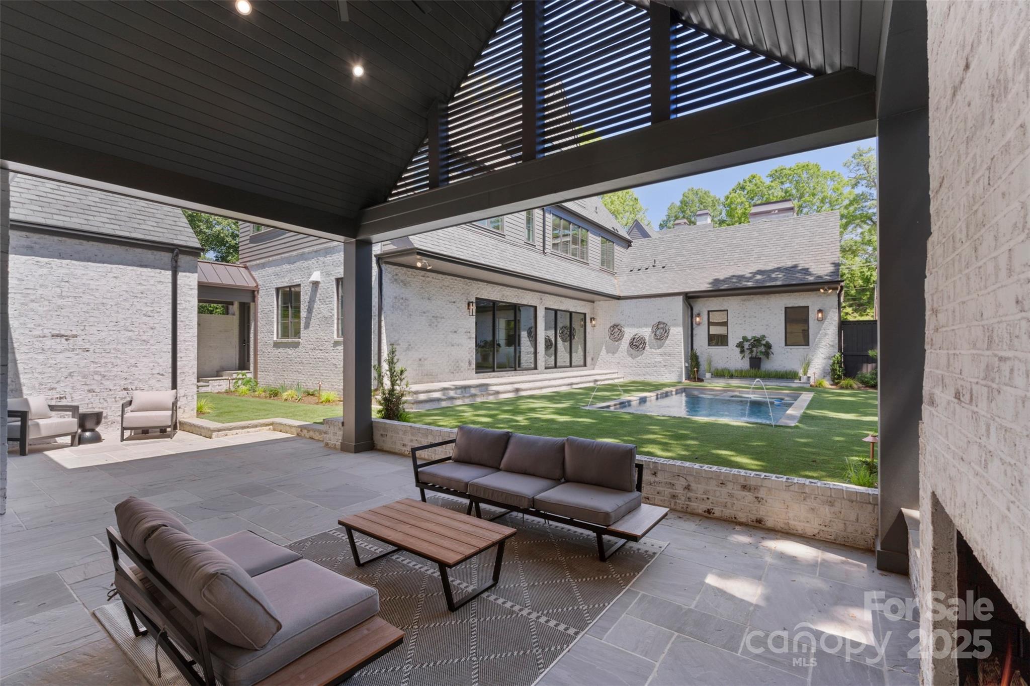 Myers Park - Residential