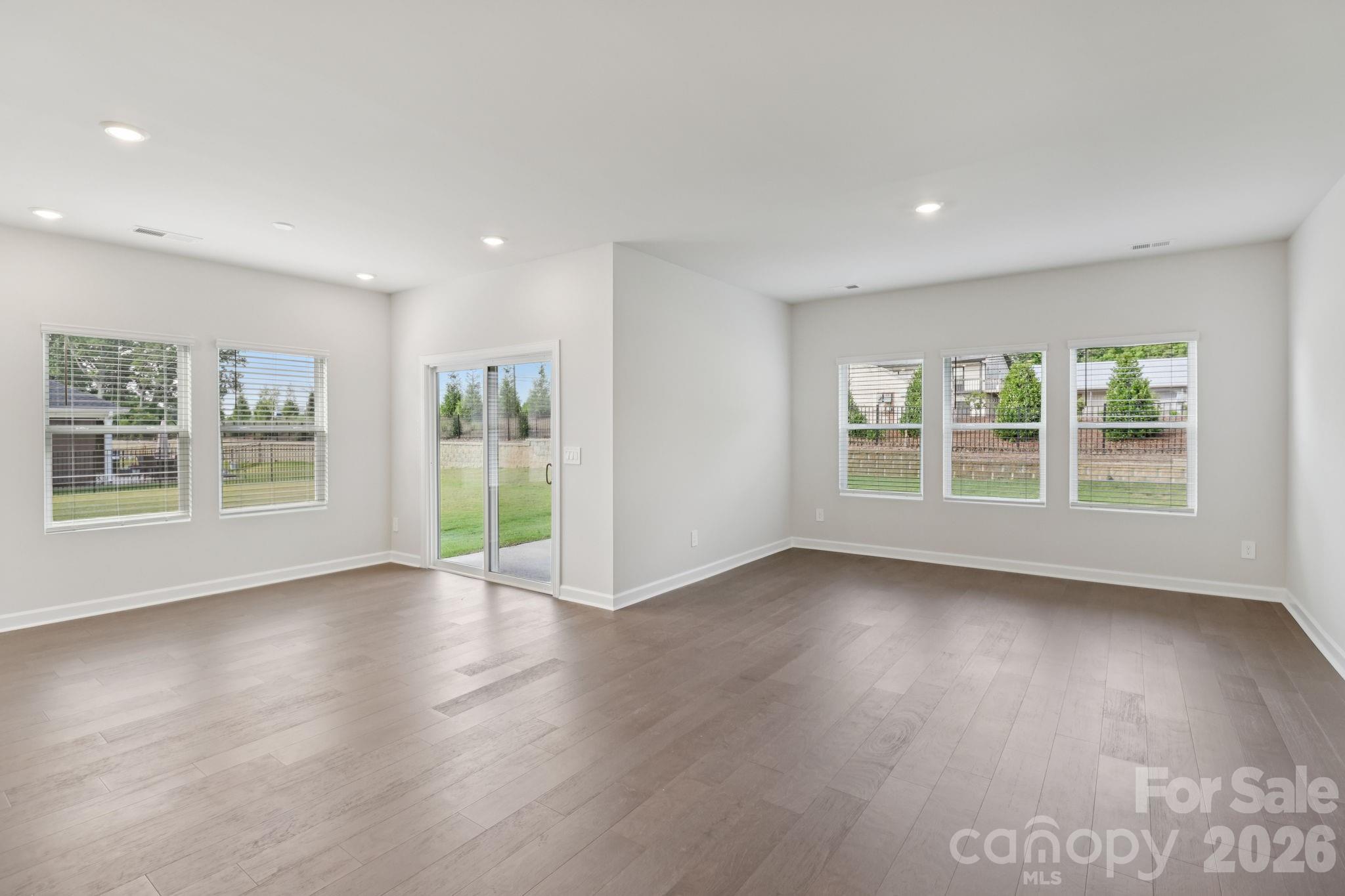 Harper Landing - Residential