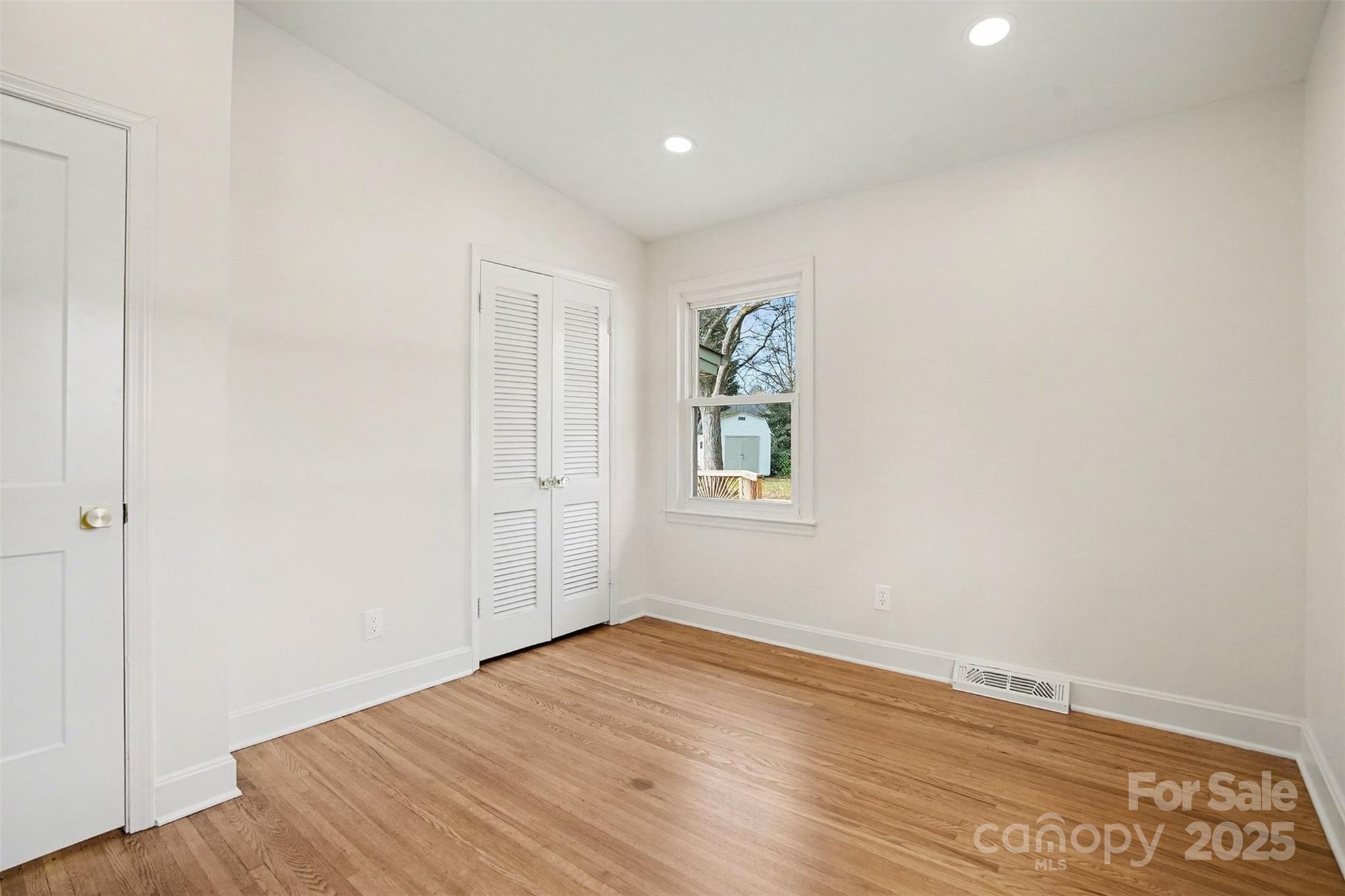 Starmount - Residential