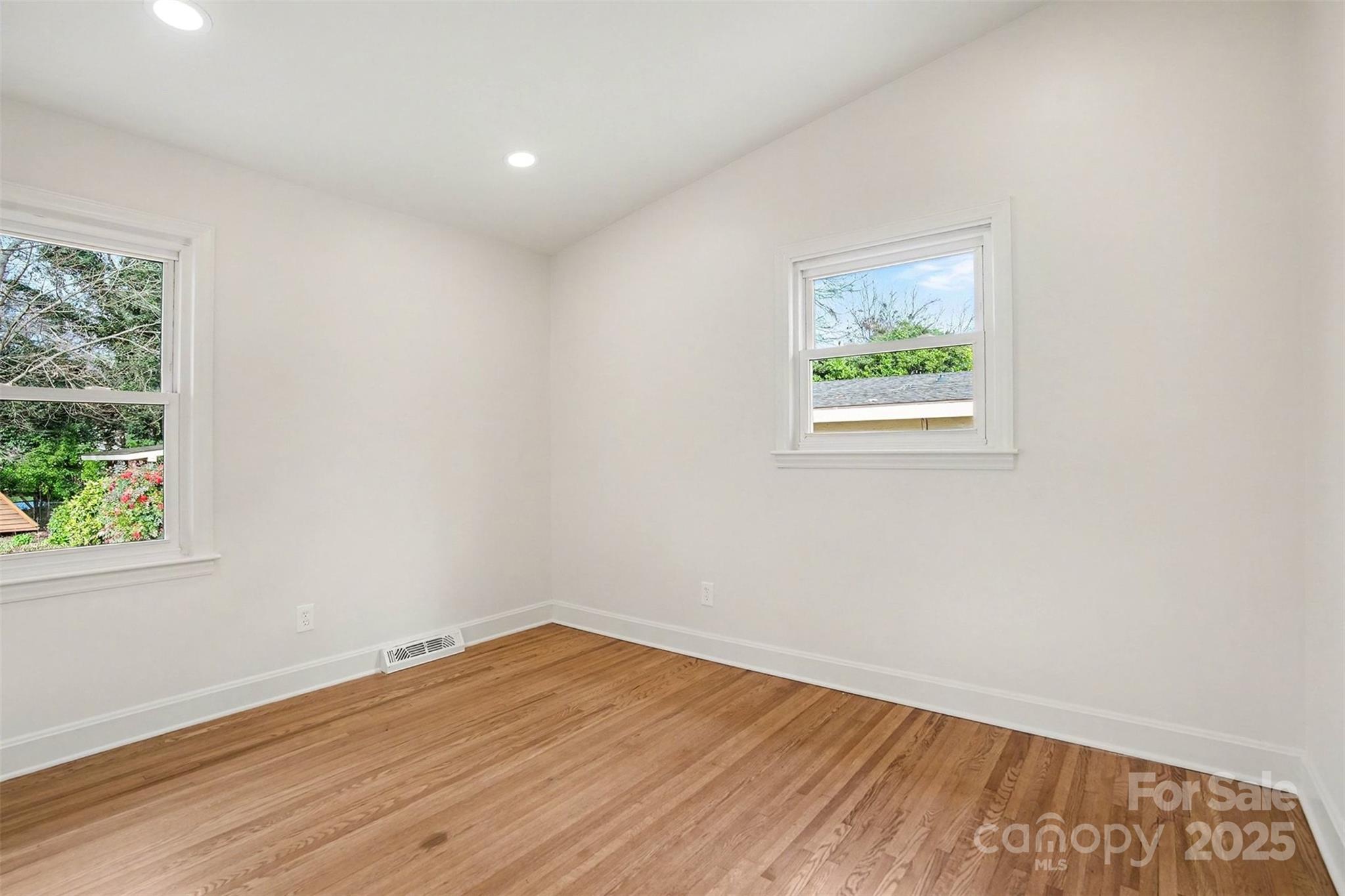 Starmount - Residential