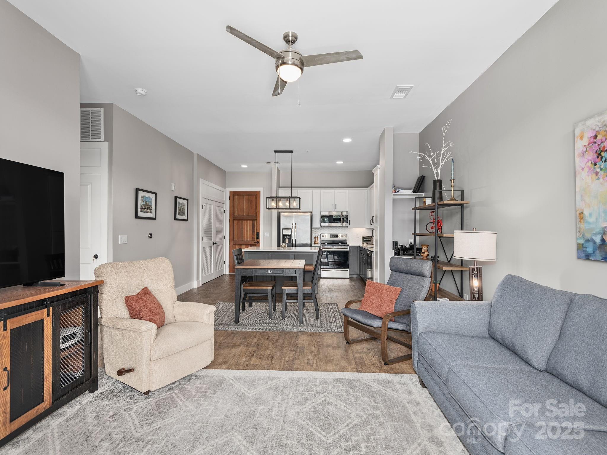 55 S Market Street 413