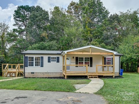 37 Motts Drive Candler NC 28715