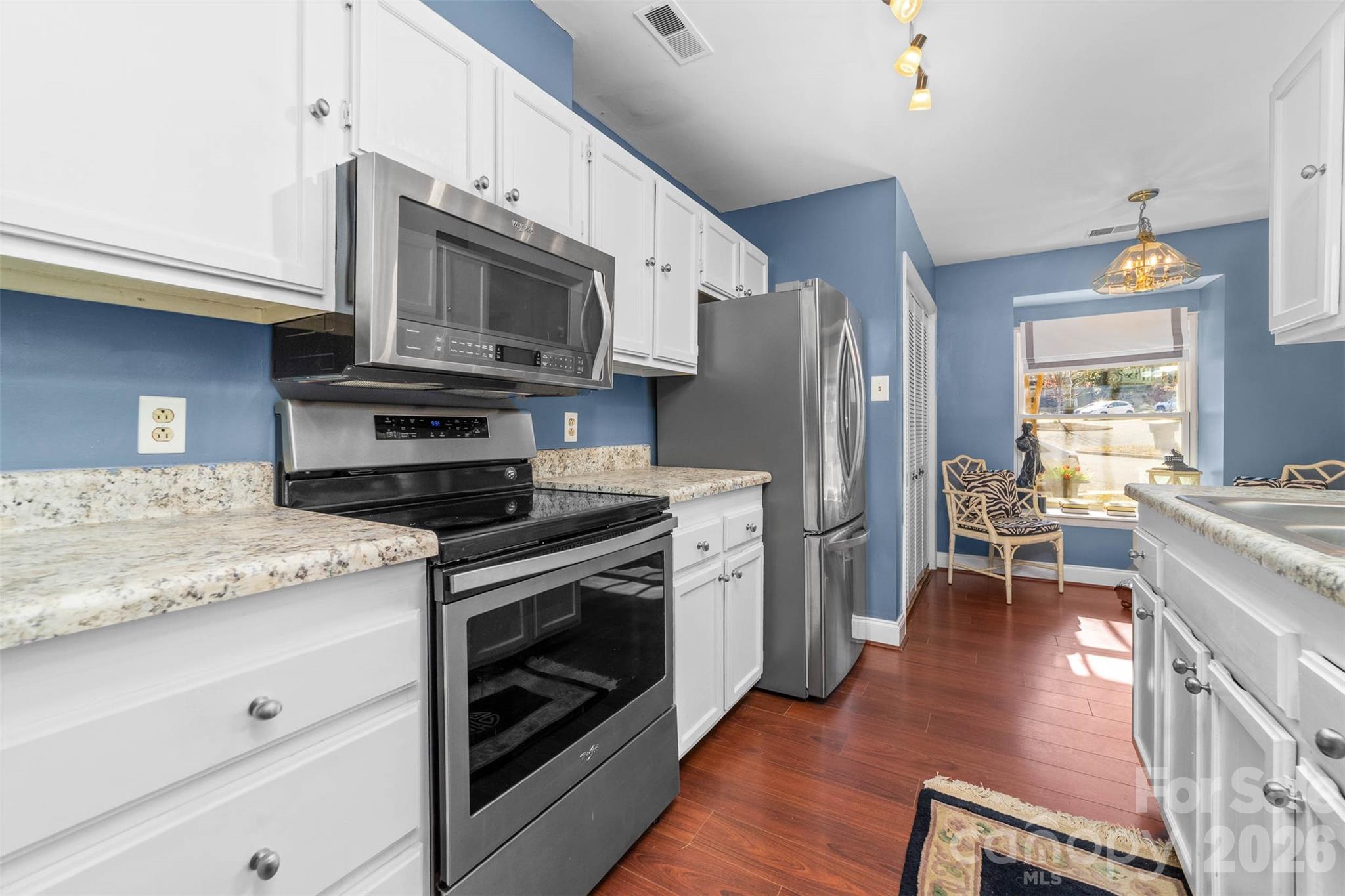 830 Sardis Cove Drive