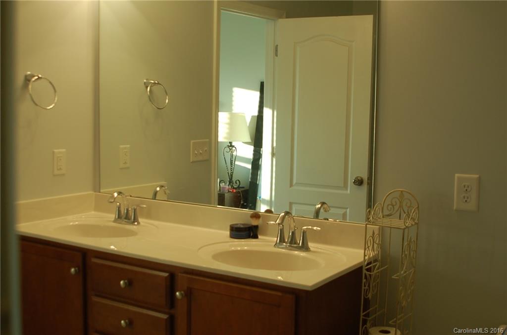 Cedar Walk - Residential Lease