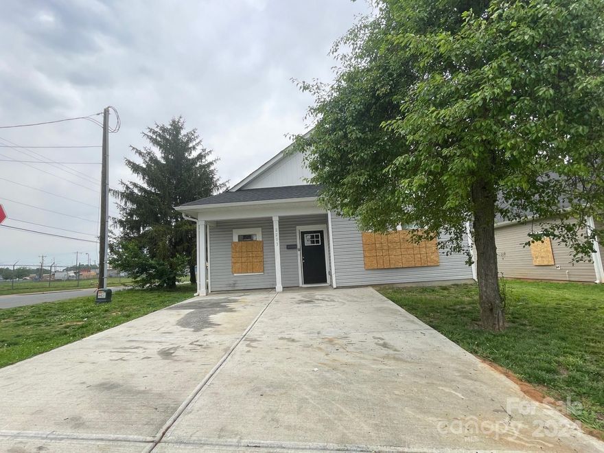 Adorable RANCH FLOORPLAN. This open concept design, split bedroom plan has 3 bedrooms and 2 full baths. The kitchen is modern with white cabinets and stainless steel appliances and a LARGE kitchen island for plenty of space! A separate laundry room houses your washer and dryer and the water heater for easy access as well. The home is boarded up and access will be given to the house once a contract has been executed. No due diligence fee required. Listing agents have never been inside the house. Home is being sold AS IS. Unsure of status of appliances. Multiple offers received. Highest and best due by Wednesday 4/24/24 at noon.