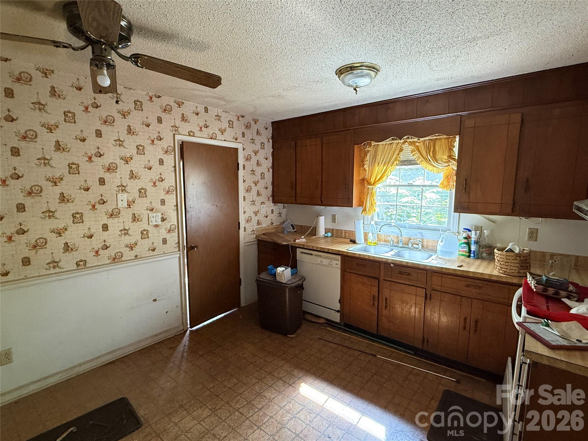 10100 Starwood Drive