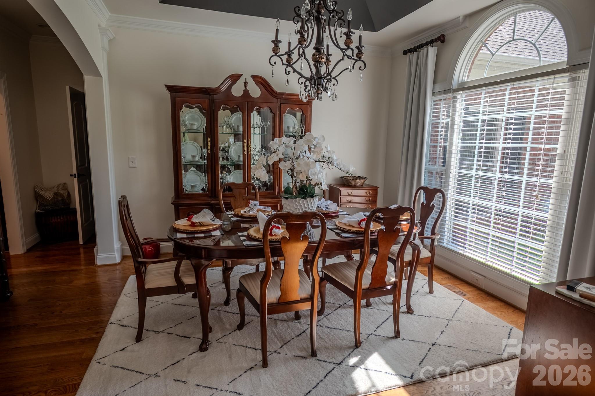 4015 Foxes Trail