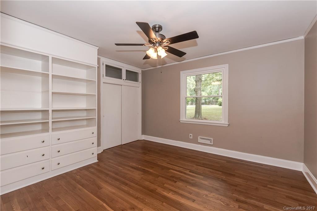 Forest Hills - Residential